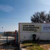 Dal Trullo in poi l�arteria costiera cambia nome: da via Di Cagno Abbrescia si trasforma in via Alfredo Giovine e conclude la sua corsa davanti a un altro stabilimento: il Lido Cral AQP. Riservato ai dipendenti dell�Acquedotto � qui dall�inizio degli anni 50